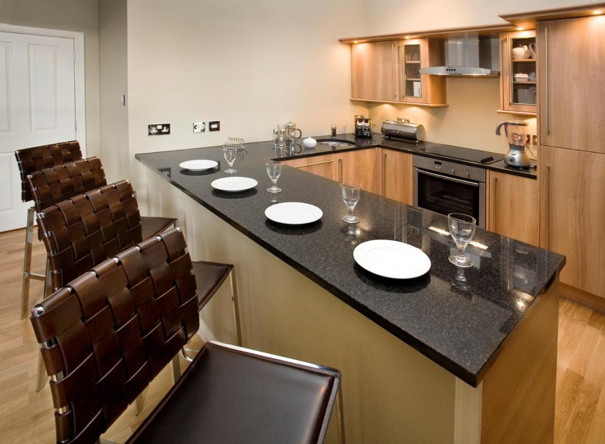 Old Town Suites - Royal Mile Edinburgh Eksteriør bilde